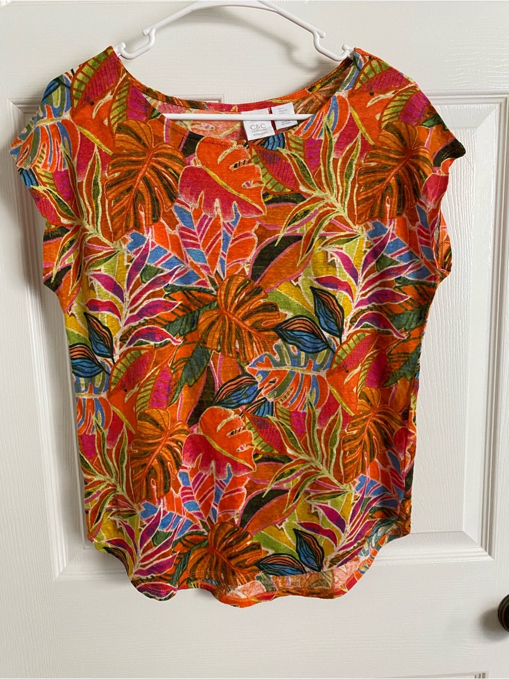 C&C California 100% Linen Tropical Print Short Sleeve Top - Size L